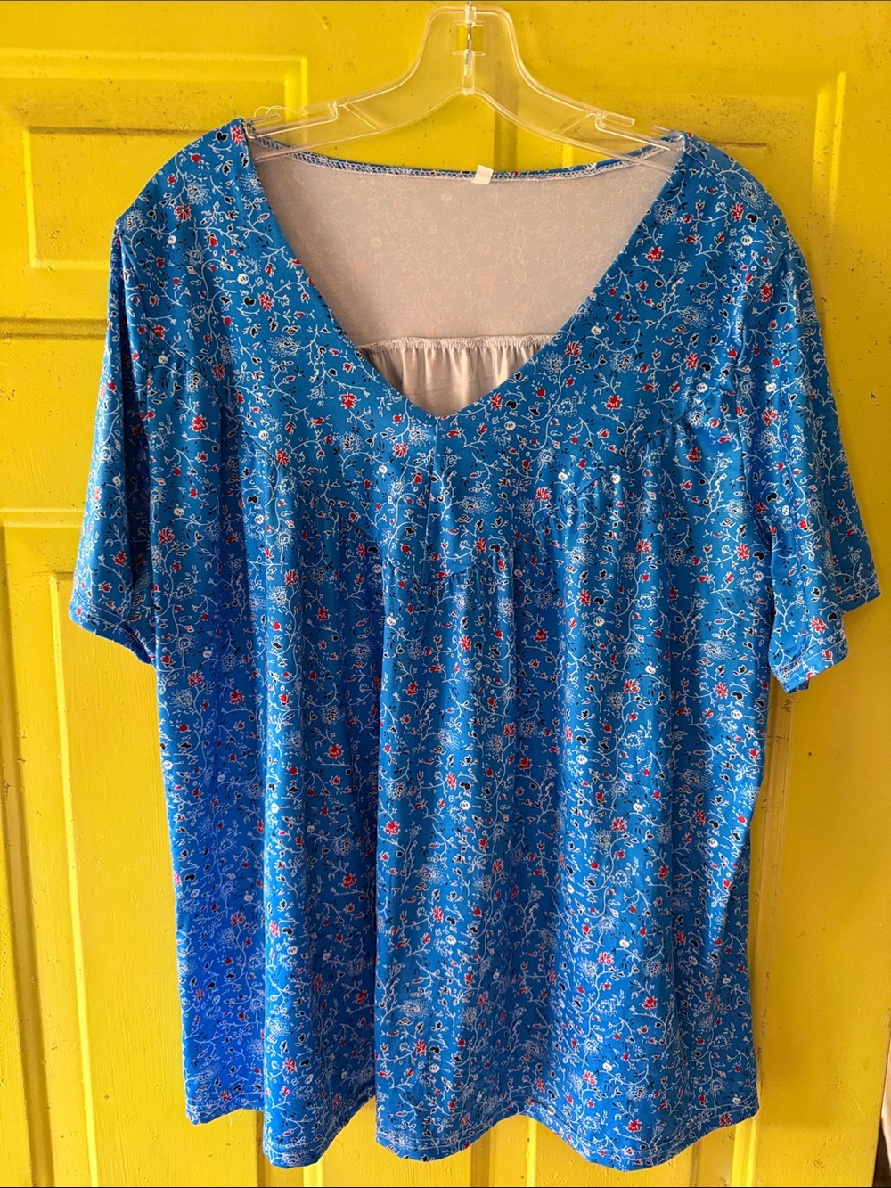 Blue Floral Short-Sleeve V-Neck Women's Top
